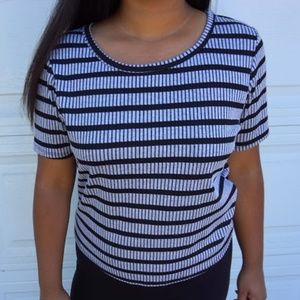 Black and Grey Striped Brick Texture Top